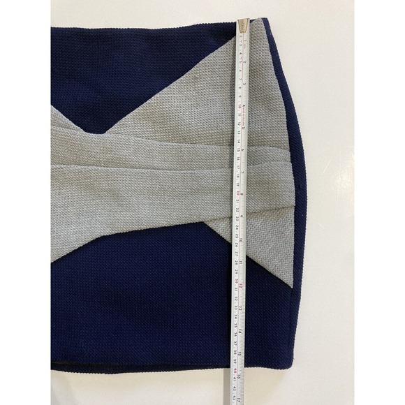 Thakoon Addition Women’s Navy & Gray Textured Mini Skirt Size 4 - Picture 4 of 6